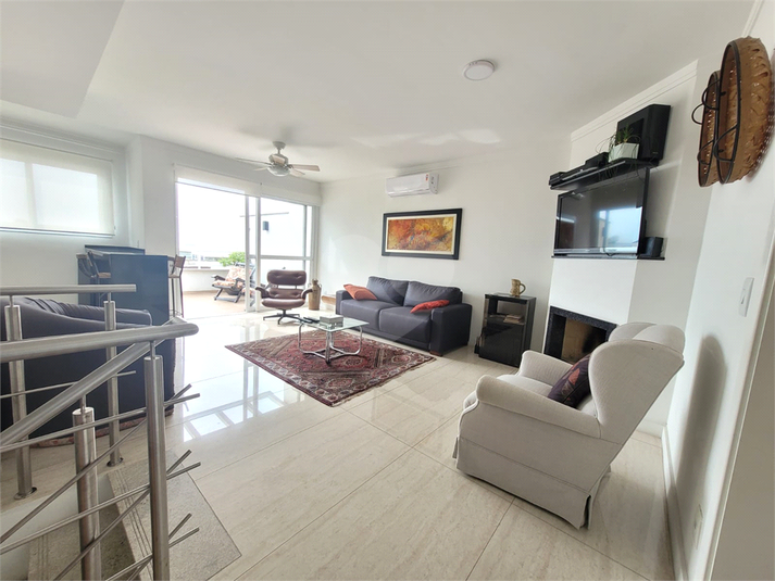 Foto REO1132405