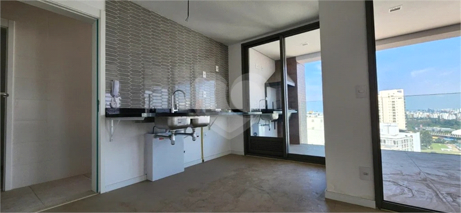 Foto REO1132408