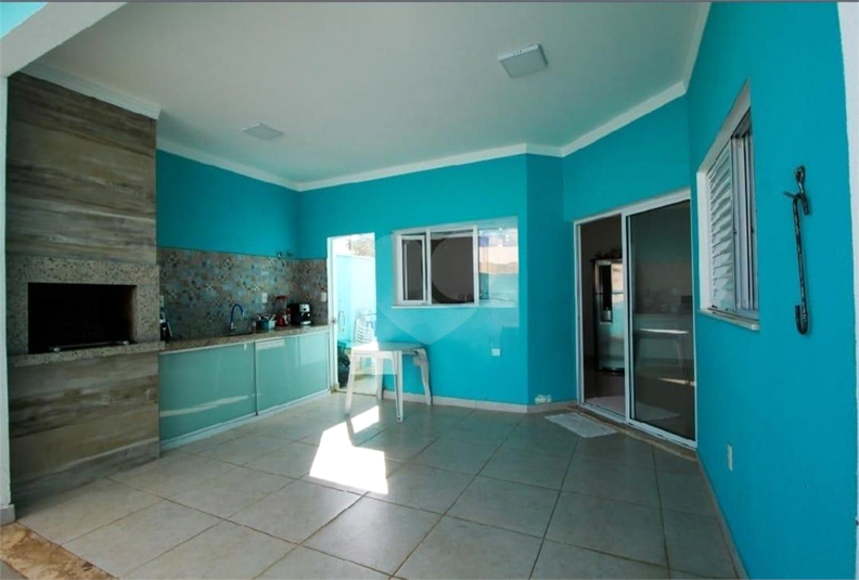 Foto REO1132426
