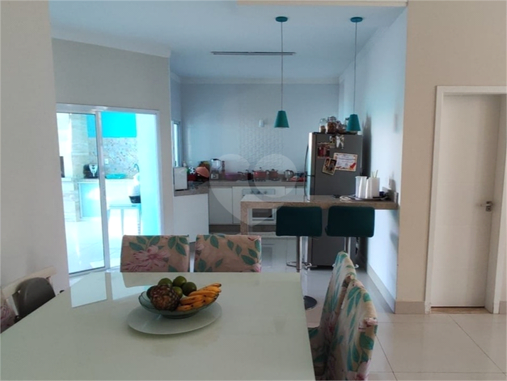Foto REO1132426