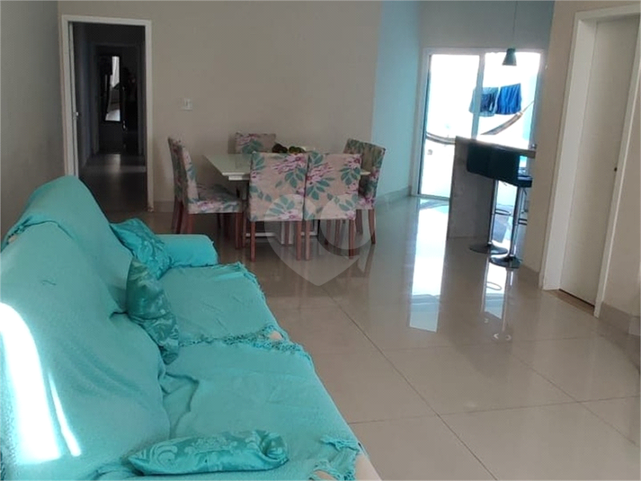 Foto REO1132426