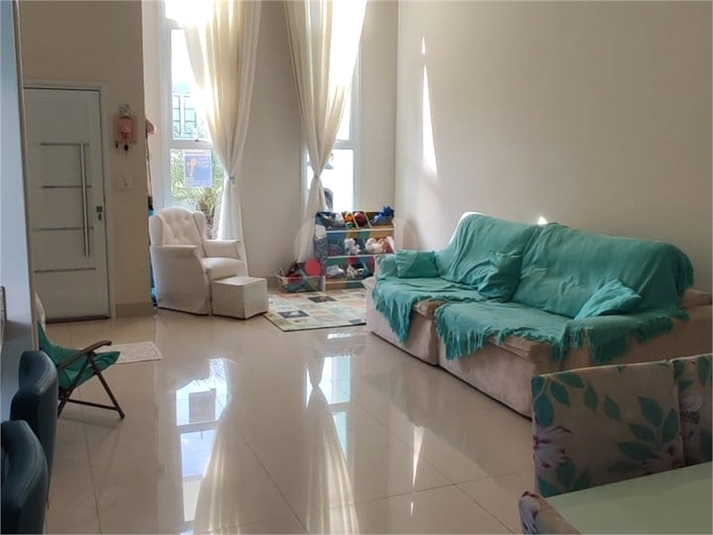 Foto REO1132426