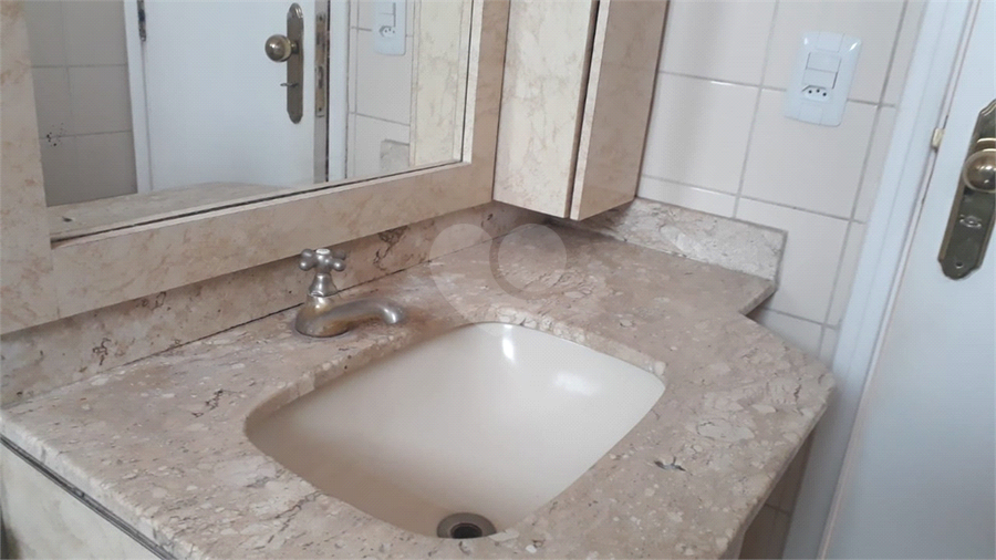 Foto REO1132437