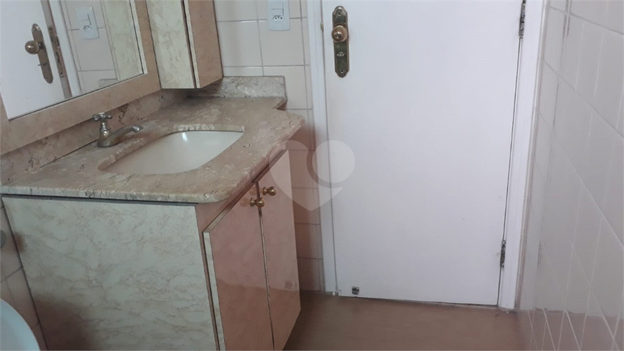 Foto REO1132437