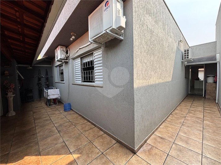 Foto REO1132440