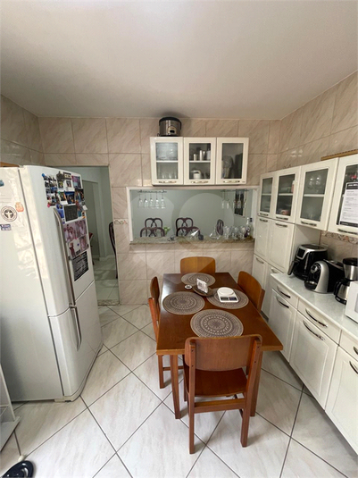 Foto REO1132455