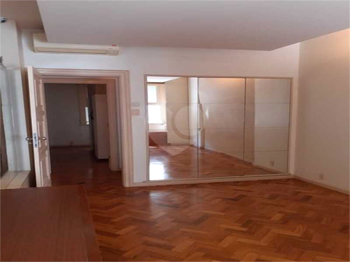 Foto REO1132464