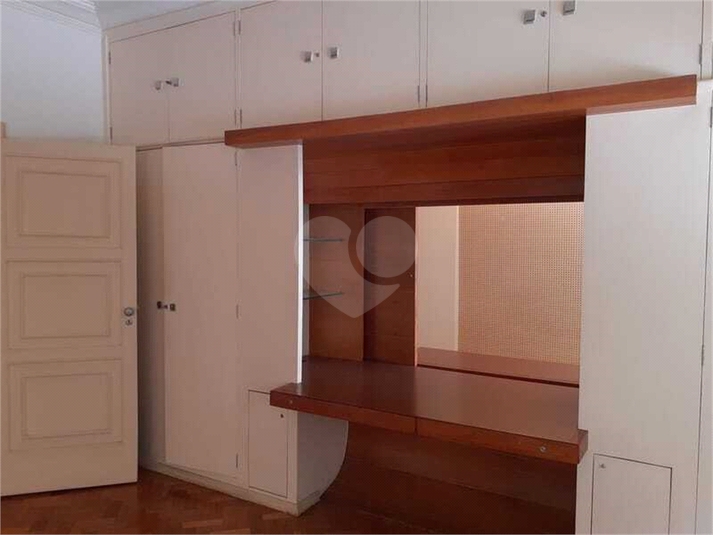 Foto REO1132464