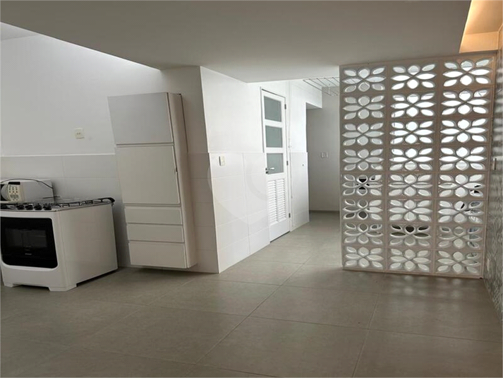 Foto REO1132468