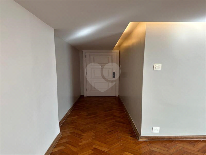 Foto REO1132468