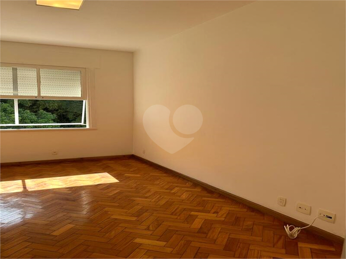 Foto REO1132468