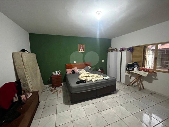 Foto REO1132474