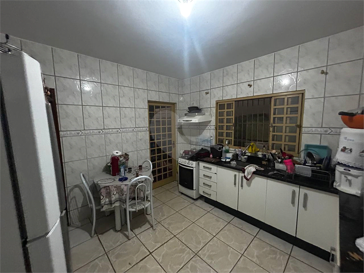 Foto REO1132474