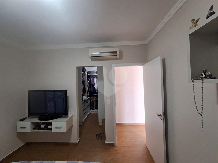 Foto REO1132512