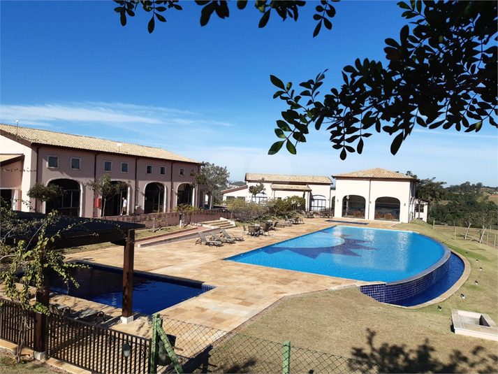 Foto REO1132518