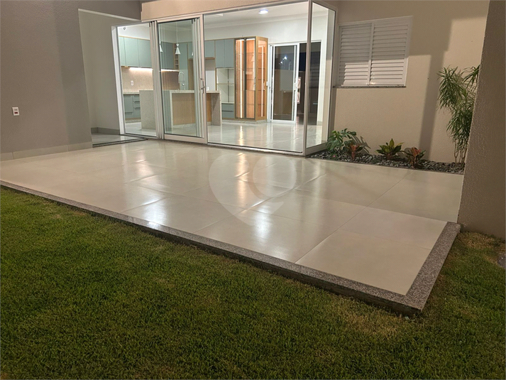 Foto REO1132533