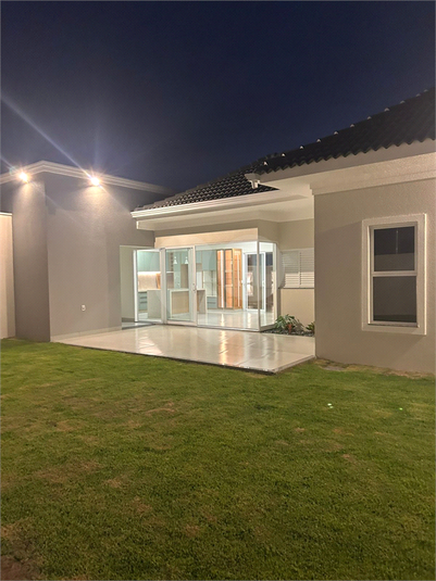 Foto REO1132533