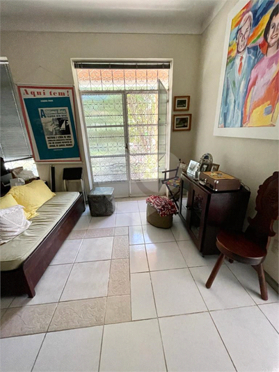 Foto REO1132535