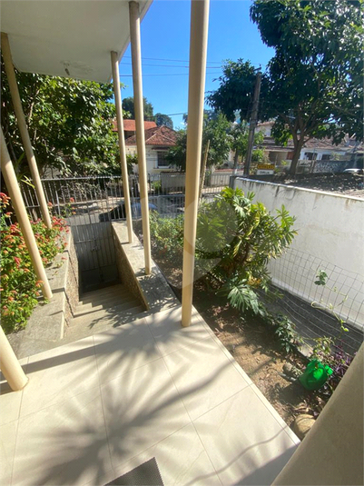 Foto REO1132535