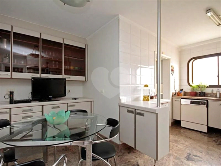 Foto REO1132546