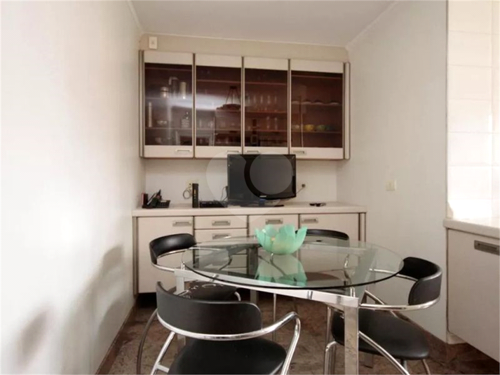 Foto REO1132546