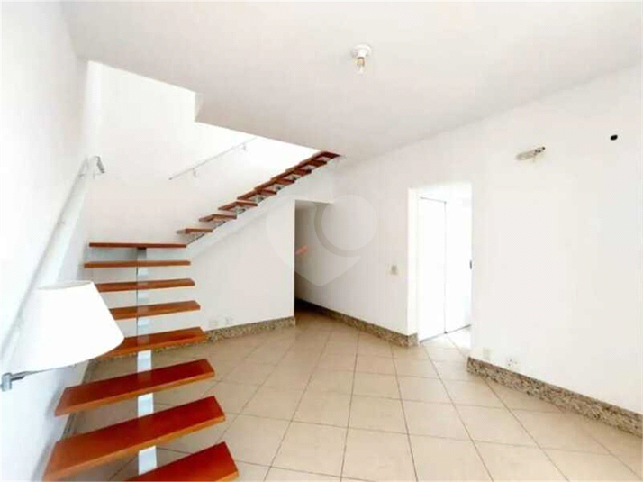 Foto REO1132566