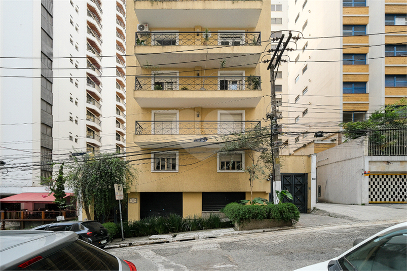 Foto REO1132600