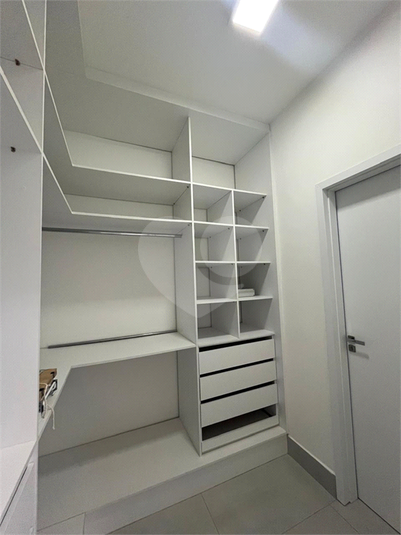 Foto REO1132626