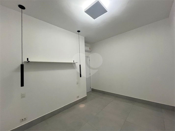 Foto REO1132626
