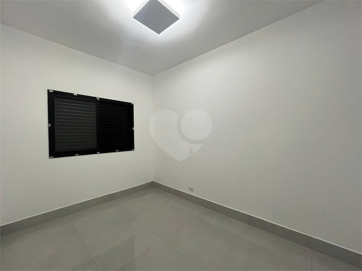 Foto REO1132626