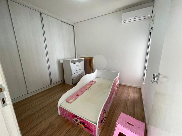 Foto REO1132647