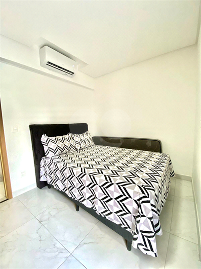 Foto REO1132648