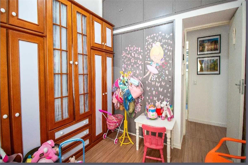 Foto REO1132654