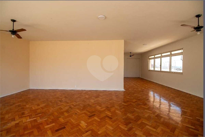 Foto REO1132654