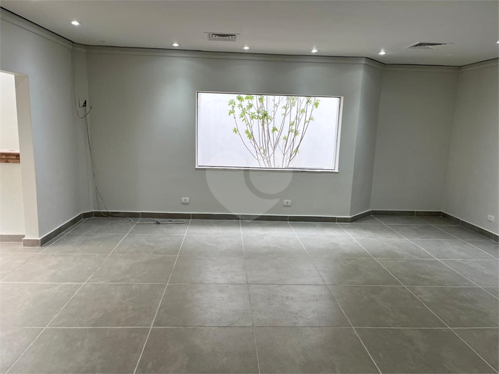 Foto REO1132659
