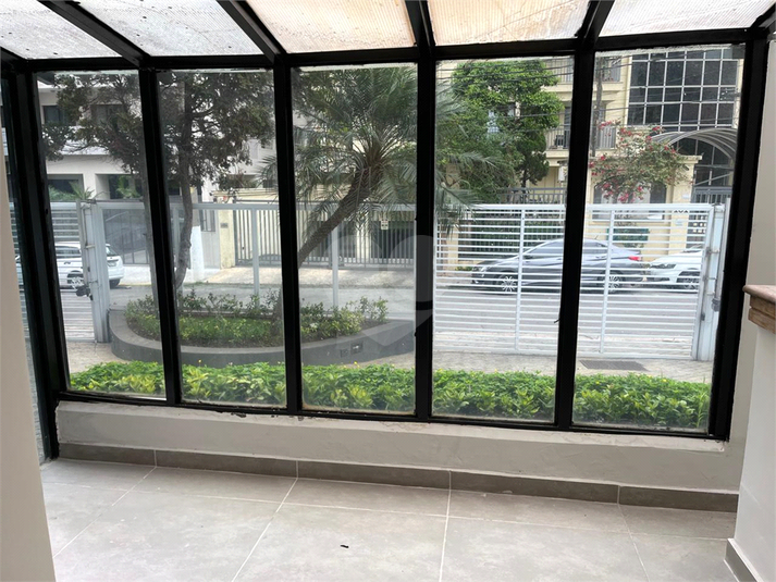 Foto REO1132659