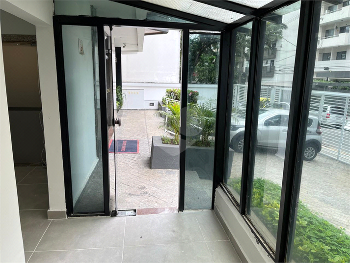 Foto REO1132659