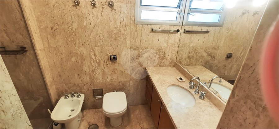 Foto REO1132681
