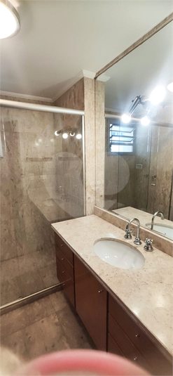 Foto REO1132681