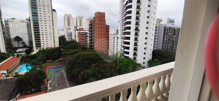 Foto REO1132681
