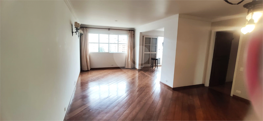 Foto REO1132681