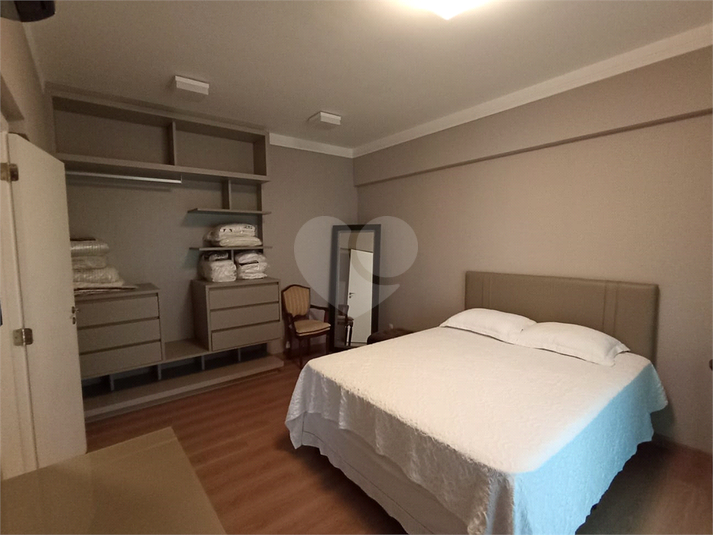 Foto REO1132685
