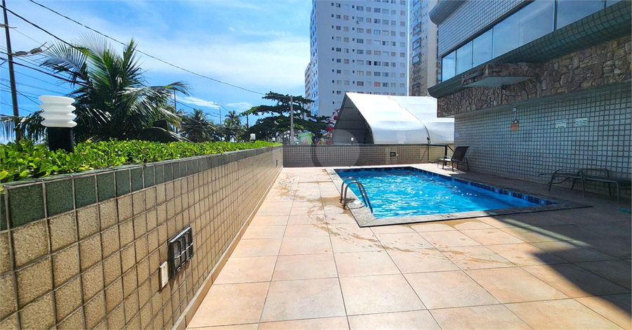 Foto REO1132687