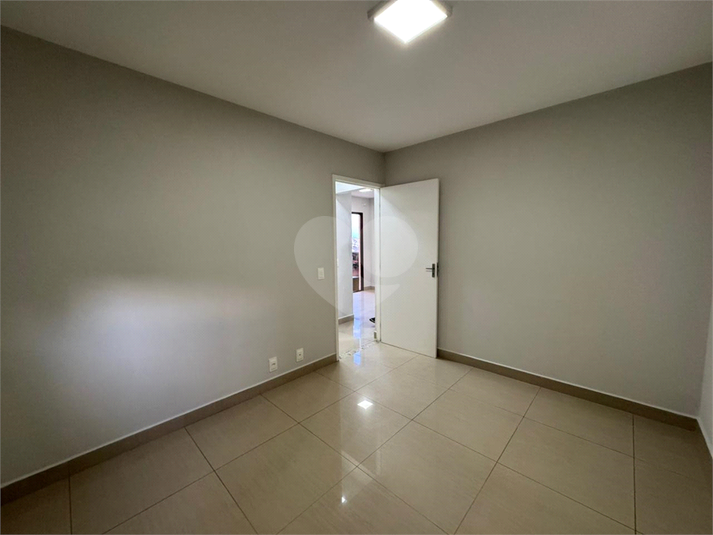 Foto REO1132710