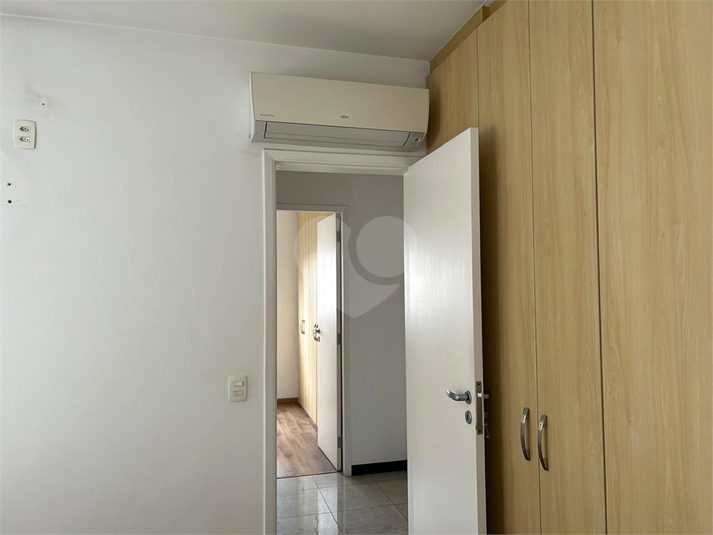 Foto REO1132721