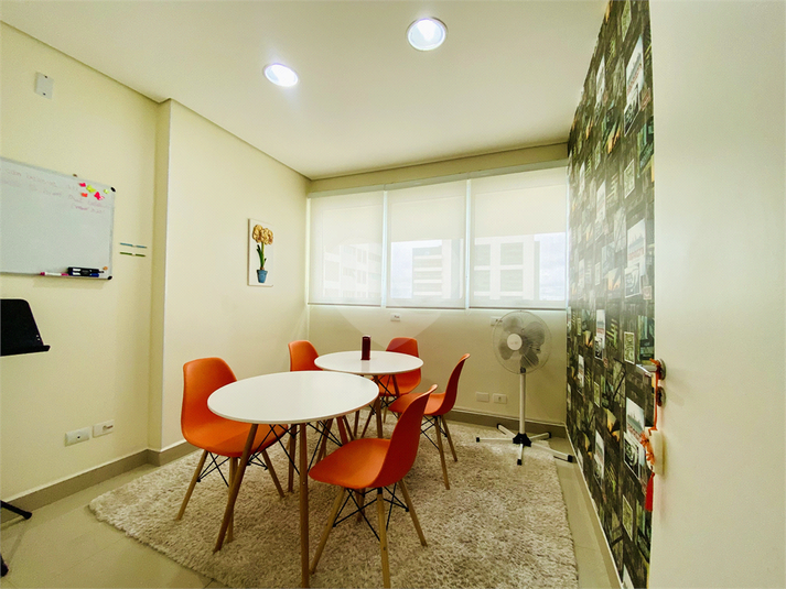 Foto REO1132725
