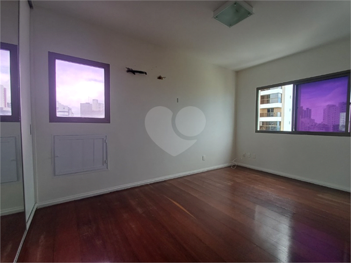 Foto REO1132733
