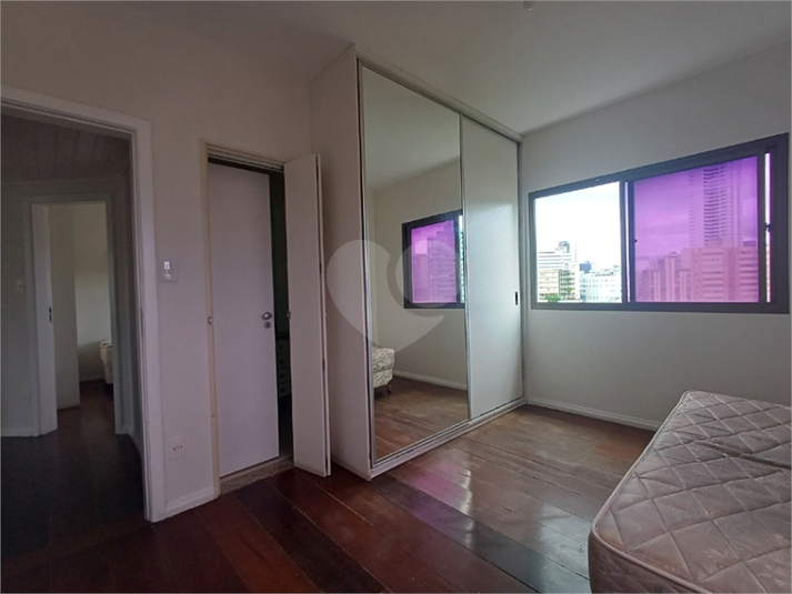 Foto REO1132733
