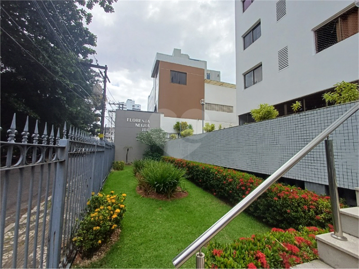 Foto REO1132733