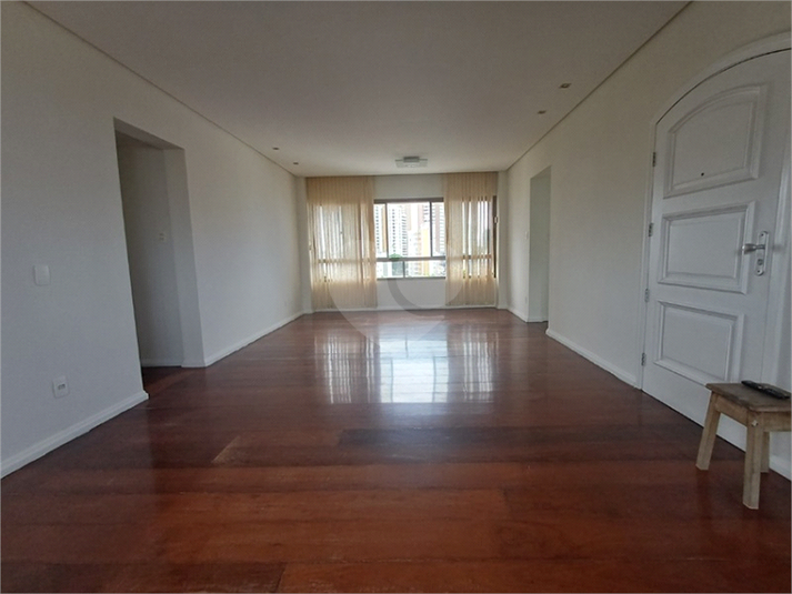 Foto REO1132733